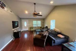 922 E 50th St, Austin, TX 78751 - Photo 4