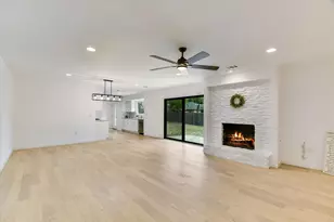 9203 Quail Rock Cir, Austin, TX 78758 - Photo 2