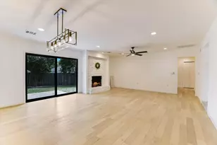 9203 Quail Rock Cir, Austin, TX 78758 - Photo 6