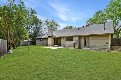 9203 Quail Rock Circle, Austin, TX 78758 - Photo 18