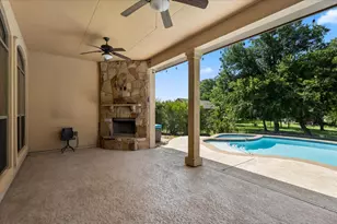 601 Pheasant Mdw, Liberty Hill, TX 78642 - Photo 34