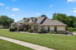 601 Pheasant Mdw, Liberty Hill, TX 78642 - Photo 2