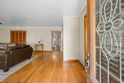 500 W Austin Street, Luling, TX 78648 - Photo 6