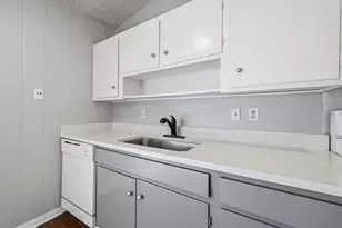 620 W 51st St, Austin, TX 78751 - Photo 4