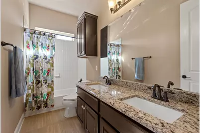 106 Edinburgh Isle Court, Lakeway, TX 78738 - Photo 20