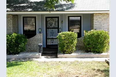 504 Greenway Drive, Pflugerville, TX 78660 - Photo 2