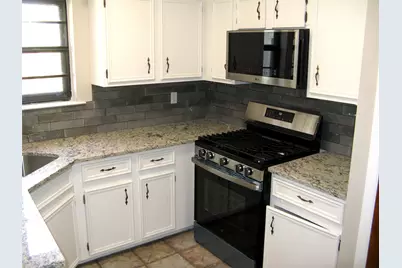 504 Greenway Drive, Pflugerville, TX 78660 - Photo 10