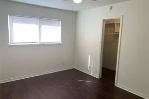 1918 Hearthstone Dr, Austin, TX 78757 - Photo 8