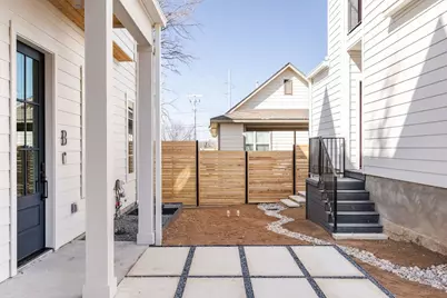 1802 Overhill Drive, Austin, TX 78721 - Photo 22