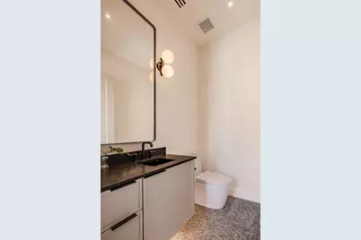 1802 Overhill Drive, Austin, TX 78721 - Photo 10