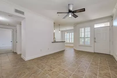 7701 Rialto Boulevard #1116, Austin, TX 78735 - Photo 10