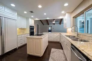 11905 Mustang Chase Dr, Austin, TX 78727 - Photo 10