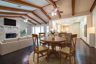 11905 Mustang Chase Dr, Austin, TX 78727 - Photo 6