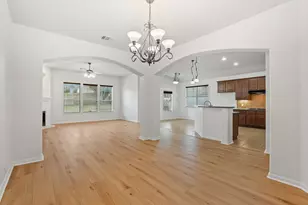 209 Canterbury Dr, Austin, TX 78737 - Photo 4