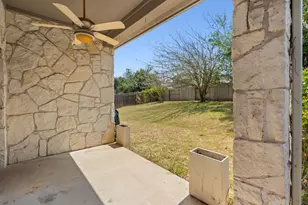 209 Canterbury Dr, Austin, TX 78737 - Photo 34