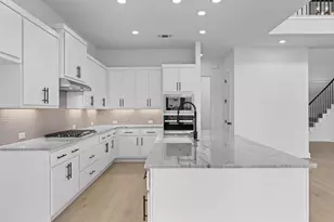 301 Yaklin Dr, Liberty Hill, TX 78642 - Photo 8