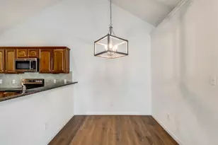 30 Wildwood Dr, Georgetown, TX 78633 - Photo 12