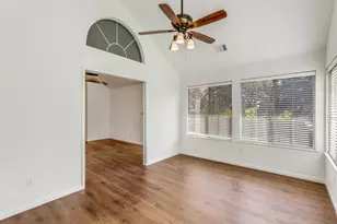 30 Wildwood Dr, Georgetown, TX 78633 - Photo 20