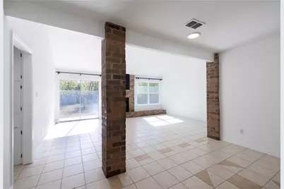 2201 Singletree Avenue, Austin, TX 78727 - Photo 10