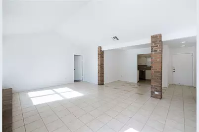 2201 Singletree Avenue, Austin, TX 78727 - Photo 4
