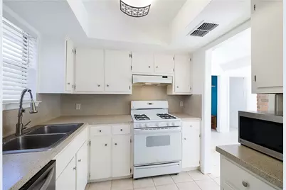 2201 Singletree Avenue, Austin, TX 78727 - Photo 8