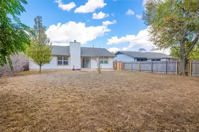 2201 Singletree Avenue, Austin, TX 78727 - Photo 20