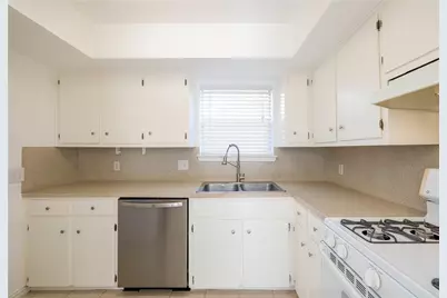 2201 Singletree Avenue, Austin, TX 78727 - Photo 6