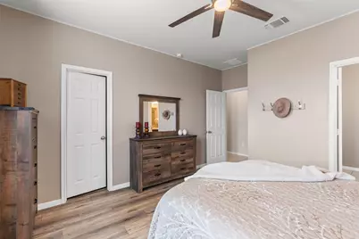 417 Ibis Falls Loop, Jarrell, TX 76537 - Photo 18