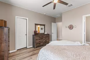 417 Ibis Falls Loop, Jarrell, TX 76537 - Photo 18