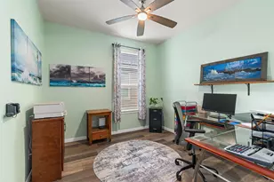 417 Ibis Falls Loop, Jarrell, TX 76537 - Photo 24