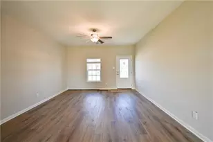 252 Mount Vernon Way, Liberty Hill, TX 78642 - Photo 4