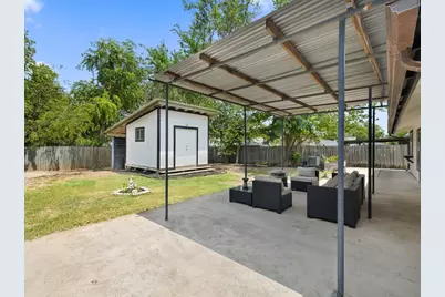 7004 Twisted Oaks Drive, Austin, TX 78745 - Photo 22