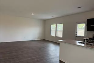 112 Crownover Cove, Georgetown, TX 78626 - Photo 10