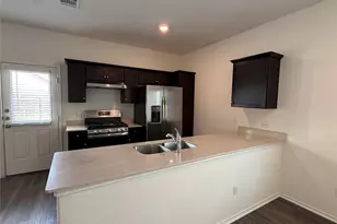112 Crownover Cove, Georgetown, TX 78626 - Photo 8