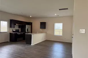 112 Crownover Cove, Georgetown, TX 78626 - Photo 4