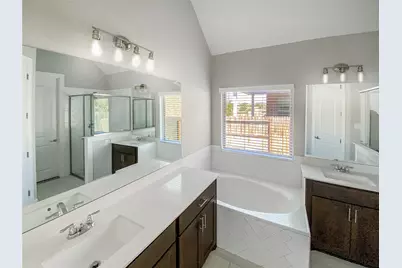 2243 Meadow Way Street, New Braunfels, TX 78132 - Photo 12