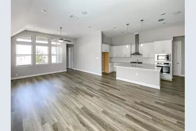 2243 Meadow Way Street, New Braunfels, TX 78132 - Photo 8