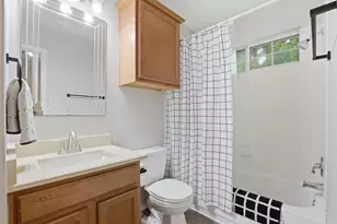 1481 E Old Settlers Blvd, Round Rock, TX 78664 - Photo 14