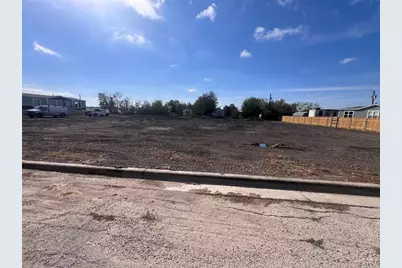 706 E Pecan Street, Granger, TX 76530 - Photo 1