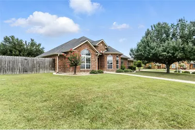 100 Davis Court, Thorndale, TX 76577 - Photo 2