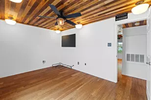 2450 Ashdale Dr, Austin, TX 78757 - Photo 10