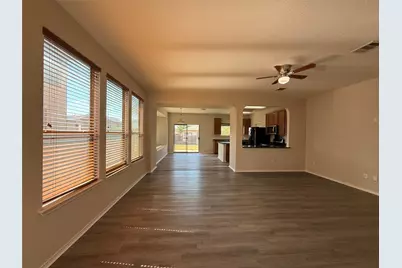 1722 E Mesa Park Cove, Round Rock, TX 78664 - Photo 4