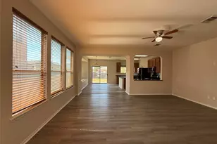 1722 E Mesa Park Cove, Round Rock, TX 78664 - Photo 4