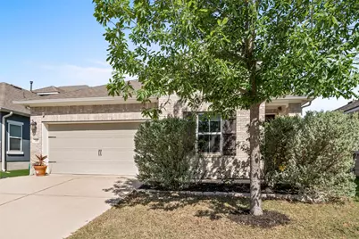 348 Lacey Oak Loop, San Marcos, TX 78666 - Photo 2