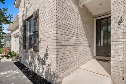 348 Lacey Oak Loop, San Marcos, TX 78666 - Photo 4