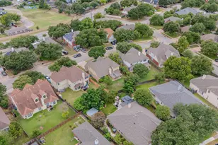 922 Indian Run Dr, Pflugerville, TX 78660 - Photo 6
