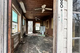 408 Allen St, Kyle, TX 78640 - Photo 2