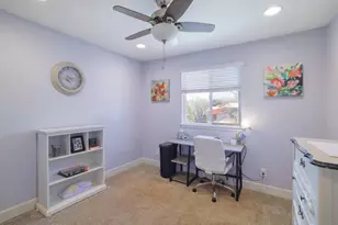 2401 Manor Rd, Austin, TX 78722 - Photo 12