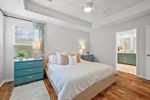 2121 Amur Dr, Austin, TX 78745 - Photo 10