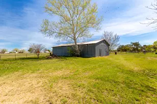212 Halstedt Rd, La Grange, TX 78945 - Photo 28